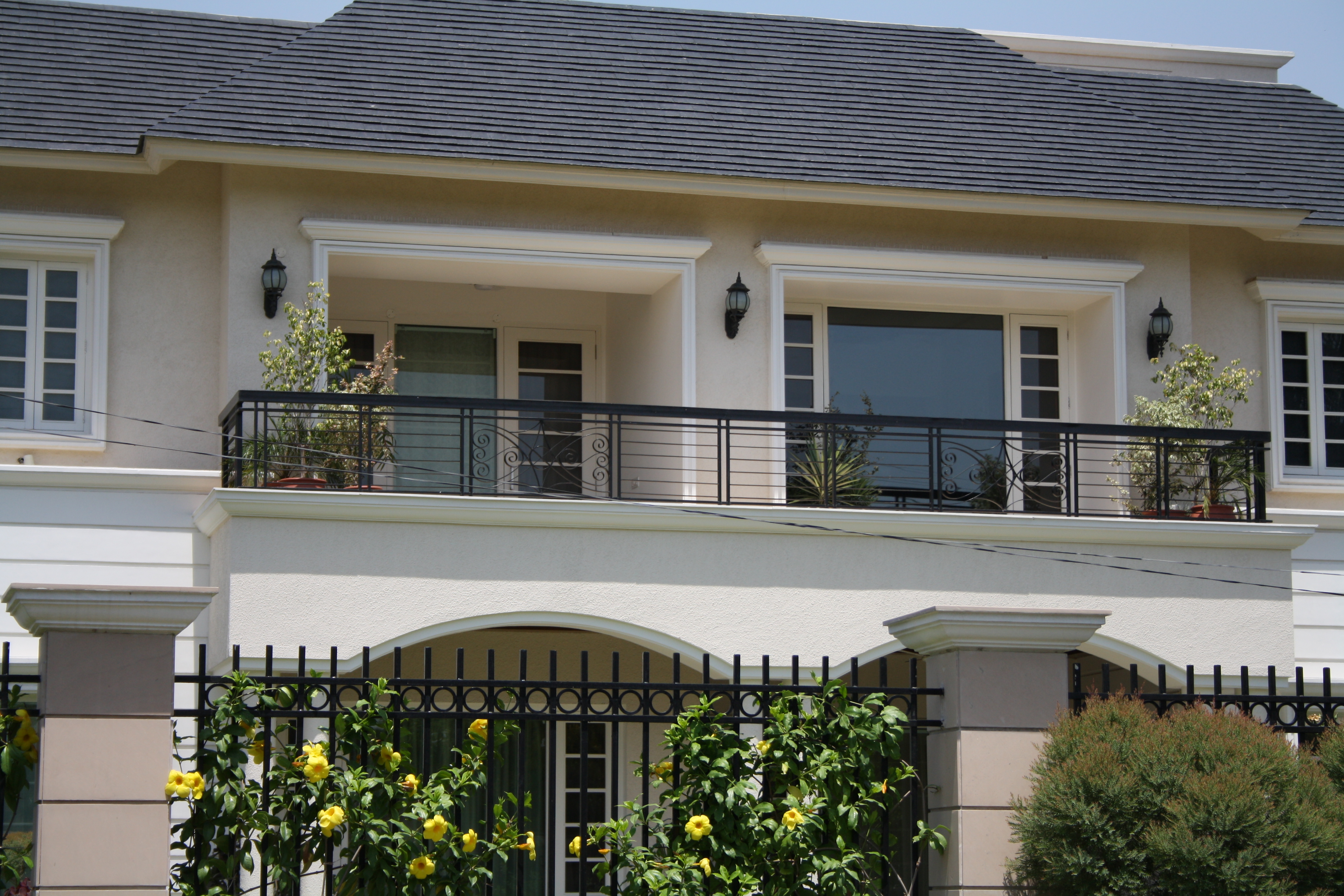 Modern Balcony Railing — Railings